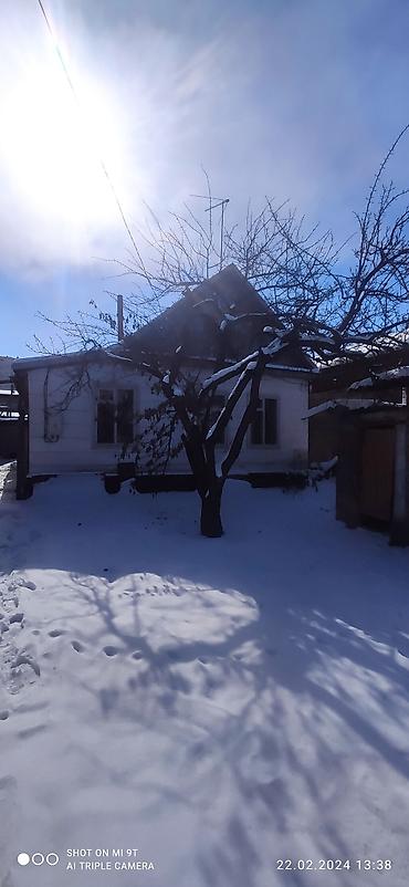 Долгосрочная аренда домов: 60 м², 3 комнаты, Парковка, Подвал, погреб, Забор, огорожен — 1