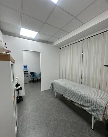 парикмахерский помошник: 📢 Сдаётся кабинет в аренду 💆‍♀️ Подойдёт для: 	•	косметолога