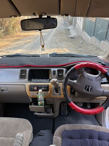 Honda: Honda Stepwgn: 2002 г., 2 л, Автомат, Бензин, Минивэн — 5