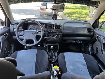cl 63: Volkswagen Vento: 1993 г., 1.8 л, Механика, Бензин, Седан — 3