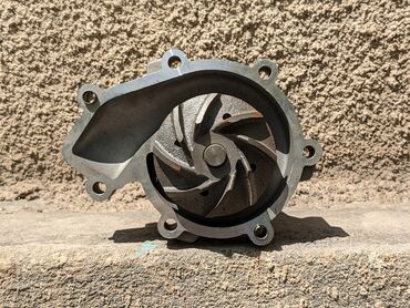 Помпы: Помпа Mercedes-Benz 1996 г., Новый, Аналог — 4