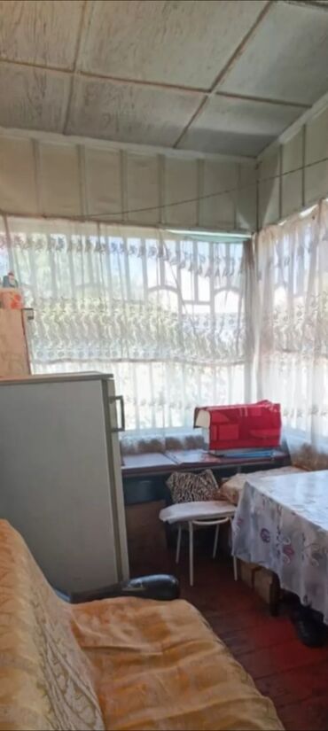 сдаю дом времянку без хозяина: 57 м², 3 комнаты, Парковка, Забор, огорожен