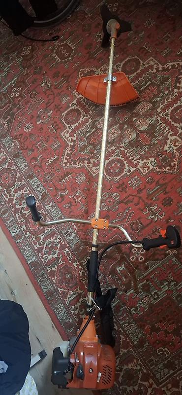 Otbiçənlər və trimmerlər: Benzinli ot biçən/çalı kəsən (trimmer) - Güclü benzin mühərriki — 1