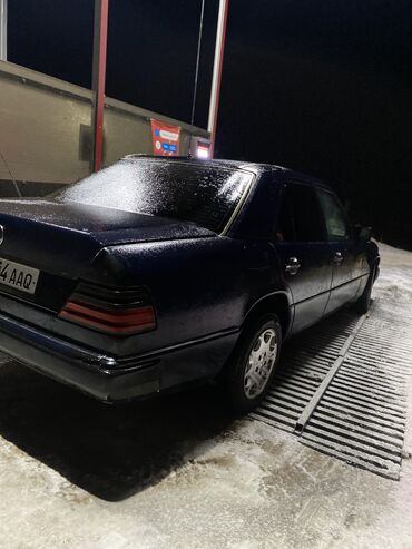 Mercedes-Benz: Mercedes-Benz W124: 1989 г., 2.3 л, Механика, Бензин, Седан — 6