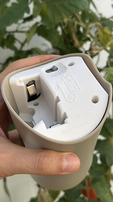 ароматизаторы в машину: Avtomatik hava təravətləndirici dispenser - Rəng: bej - Dekor: alt — 2