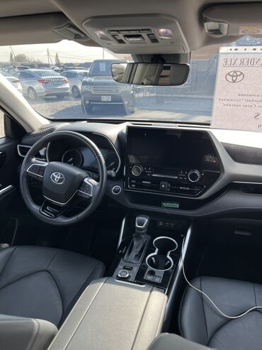 Toyota: Toyota Highlander: 2023 г., 2 л, Типтроник, Бензин, Кроссовер — 6