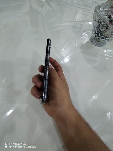 Saipa: IPhone X, 256 GB, Qara, Simsiz şarj
