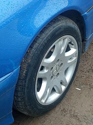 Mercedes-Benz: Mercedes-Benz C 200: 2.2 l | 1997 il Sedan — 7