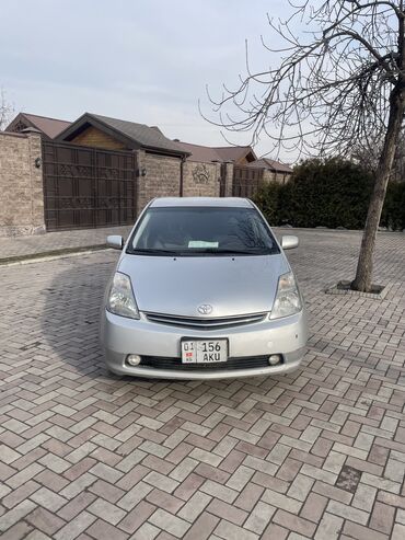 Toyota: Toyota Prius: 2004 г., 1.5 л, Вариатор, Гибрид, Хэтчбэк