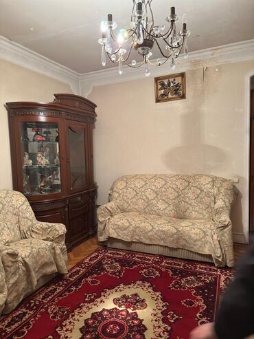 Köhnə tikili: 3 otaqlı mənzil – daxili planlaşdırma və xüsusiyyətlər - Geniş zal — 8