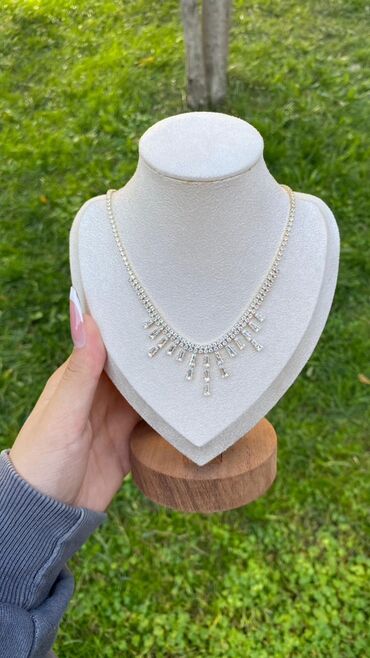 Bijuteriya dəstləri: Qadın bəzək aksesuarları – geniş seçim Məhsullar: - Qızılı tonlarda — 40