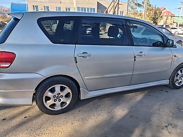 lada 06: Toyota Ipsum: 2003 г., 2.4 л, Автомат, Бензин, Минивэн — 4
