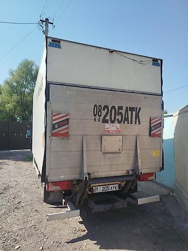 55 дюм: Mercedes-Benz Sprinter фургон-будка /двускатная задняя ось. 3х — 5