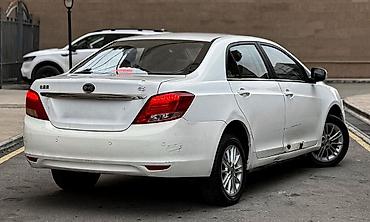 BYD: BYD E5: 2019 г., Электромобиль — 2