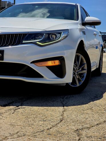 кухня на колесах: Kia K5: 2019 г., 2 л, Автомат, Газ, Седан