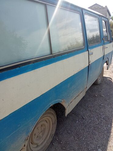 RAF: RAF : 2.5 l | 1989 il Mikroavtobus — 8