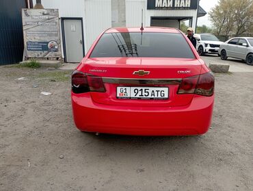 Chevrolet: Chevrolet Cruze: 2012 г., 1.6 л, Механика, Бензин, Седан