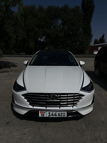 byd e2 2024: Hyundai Sonata: 2019 г., 2 л, Автомат, Гибрид, Седан — 2