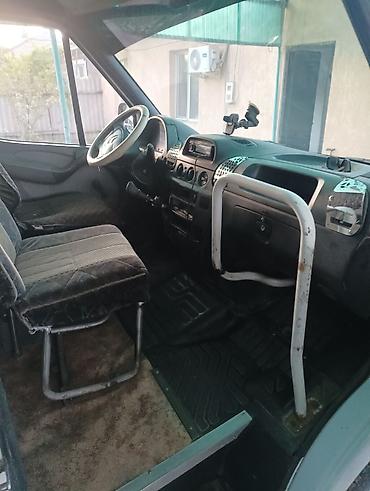 mercedes авто: Mercedes-Benz Спринтер: 2002 г., 2.2 л, Механика, Дизель, Бус — 4