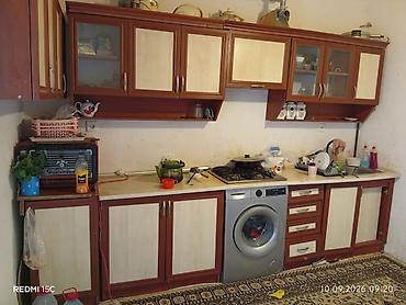 Mətbəx mebeli: Metbex mebeli 160azn. Uzerinde yalniz moyka verilir. Olcu 3m. Tecili — 1