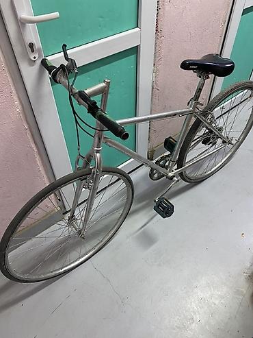 low 2 fixed gear: Городской велосипед с легкой алюминиевой рамой и колесами 28" — 2