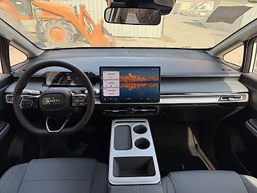 bmw ai8: BYD : 2026 г., 0.1 л, Автомат, Электромобиль, Минивэн — 6