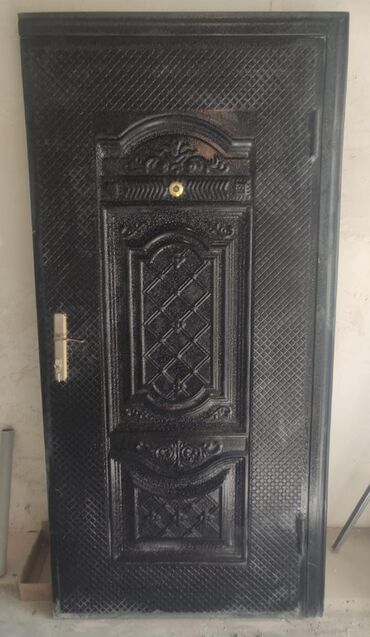 seyf qapilar kataloqu: Giriş qapıları, Seyf