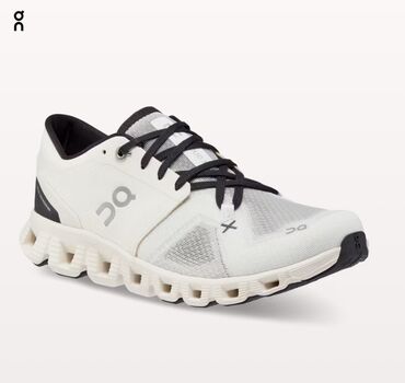 гетры с кедами: Продаю очень крутые женские кроссовки On Running Cloud X3 для бега и