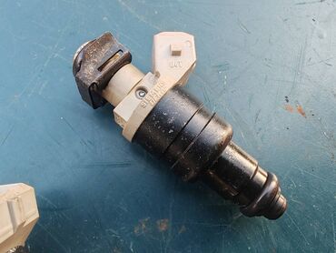 Auto delovi: Dizna ubrizgavanja goriva Lada 21214i Niva, Lada 112 br.3. Polovno — 10