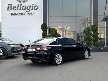 es300h 2019: Toyota Camry: 2018 г., 2.5 л, Гибрид, Седан — 4