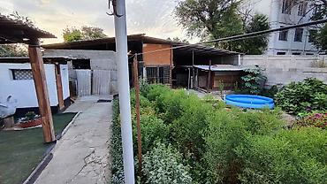 Продажа коттеджей и домов: Продается большой, уютный дом . Все коммуникации . Центральное — 26