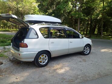 машина мерс с: Toyota Ipsum: 2000 г., 2 л, Автоматтык, Бензин, Вэн/Минивэн