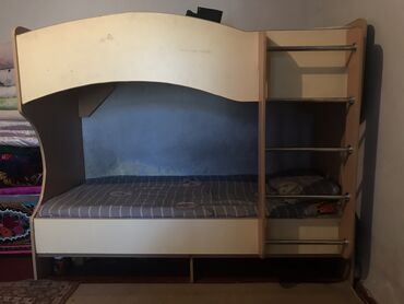 детская кроватка двухэтажная: Двухэтажный детский диван 7500сом