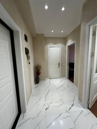 Yeni tikili: 5-ci mikrorayon, 2 otaqlı, Yeni tikili, m. Memar Əcəmi, 60 kv. m — 3