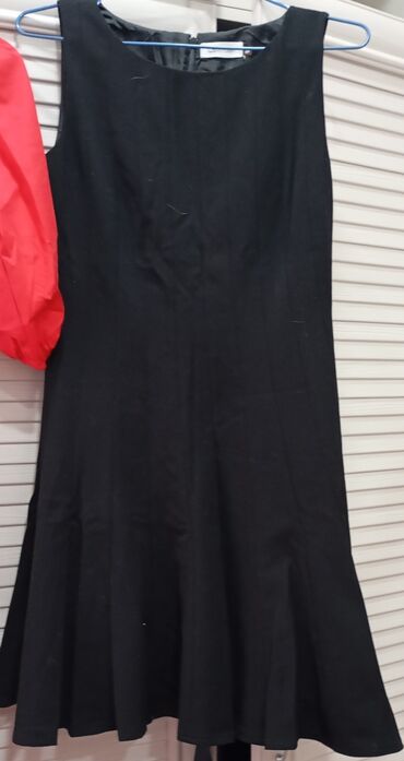 Вечерние платья: Платье Кельвин Кляйн из США бу 46 рр цена договорная