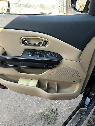 автомобили из китая под заказ: Kia Carnival: 2018 г., Автомат, Дизель, Седан — 4