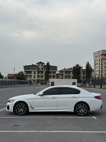 Продажа авто: BMW 530: 2021 г., 2.5 л, Автомат, Гибрид, Седан — 7