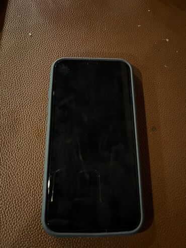 Apple iPhone: IPhone Xr, 64 GB, Qırmızı, Face ID — 2