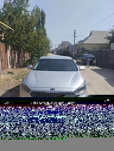 e klass: Kia Cadenza: 2017 г., Седан — 2