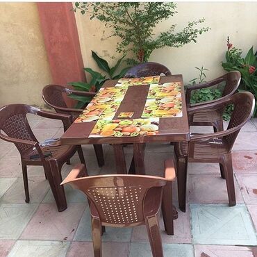 Digər musiqi alətləri: Stol stul dest kreslo masa dest qabqstol oturacaq kreslo stul stol — 13