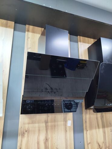 аспиратор для кухни: Вытяжка цвет - Черный