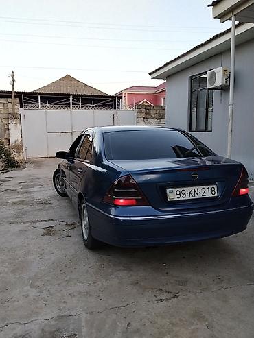 şadman maşını: Mercedes-Benz C-Class: 2.2 l | 2001 il Sedan — 6