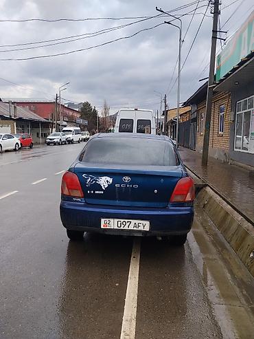 Toyota: Toyota Yaris: 2002 г., 1.5 л, Механика, Бензин, Седан — 8