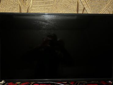 Телевизоры: Бренд:Рекорд. LED-телевизор с плоской панелью, диагональ 32 дюйма (81 — 3