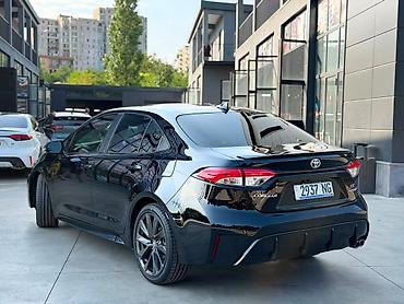 продается машина жалал абад: Toyota Corolla: 2023 г., Седан — 7