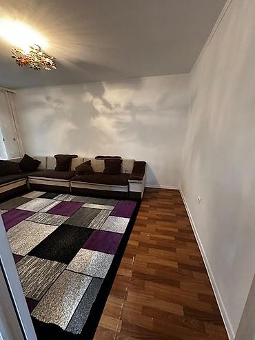 восток 5: 🏡 Продаётся 1-комнатная квартира в Восток-5! 📍 Район: Восток-5 🏢 — 10