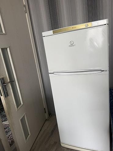 soyuducu siemens: Indesit iki qapılı soyuducu - Üst hissədə ayrıca dondurucu bölmə - — 1