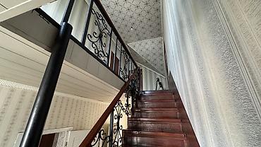 Продажа коттеджей и домов: 🏡 Срочно продаётся 2-этажный дом в Ак-Ордо 1 с бизнесом по первой — 15