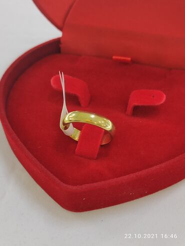куплю золотой обручальное кольцо: Серебряный обручальный кольцо серебро напыление жёлтое золото 925