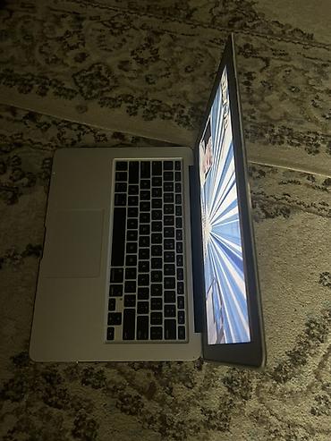 iphone mini 13: Комплекте с ним сумка и зарядки Apple MacBook Air 13" - Экран — 3